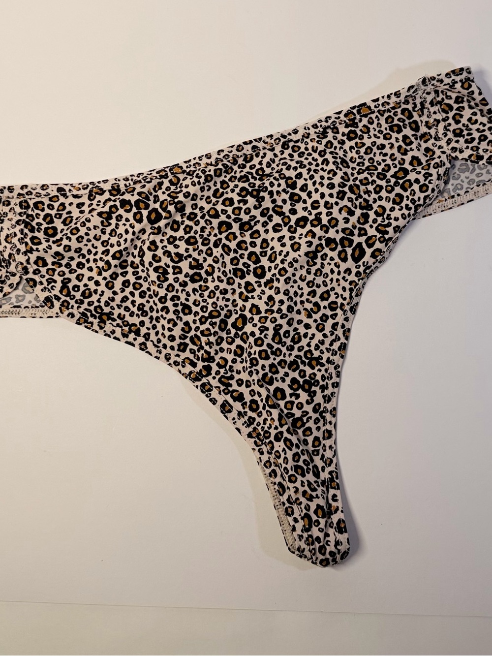 🌷 NEW!!! 12 Victoria's Secret Lace Bikini Panties and Thong (GString). - Picture 8 of 13